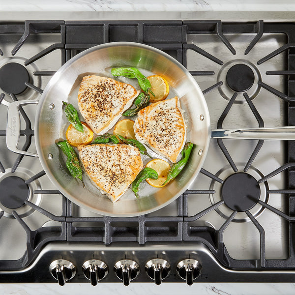 all-clad-d5-stainless-steel-deep-skillet-12-1-2-xl_544be910-ee6f-4b50-b106-6129dce9ee9d_600x.jpg
